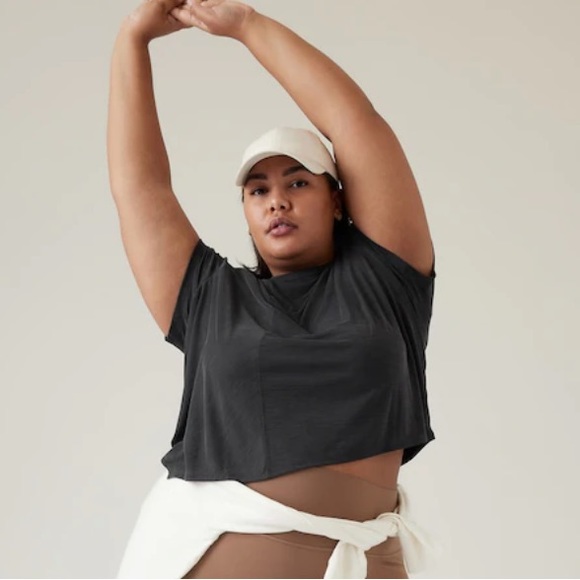 Athleta Tops - NWT Athleta Relaxed Tee in gray || size medium